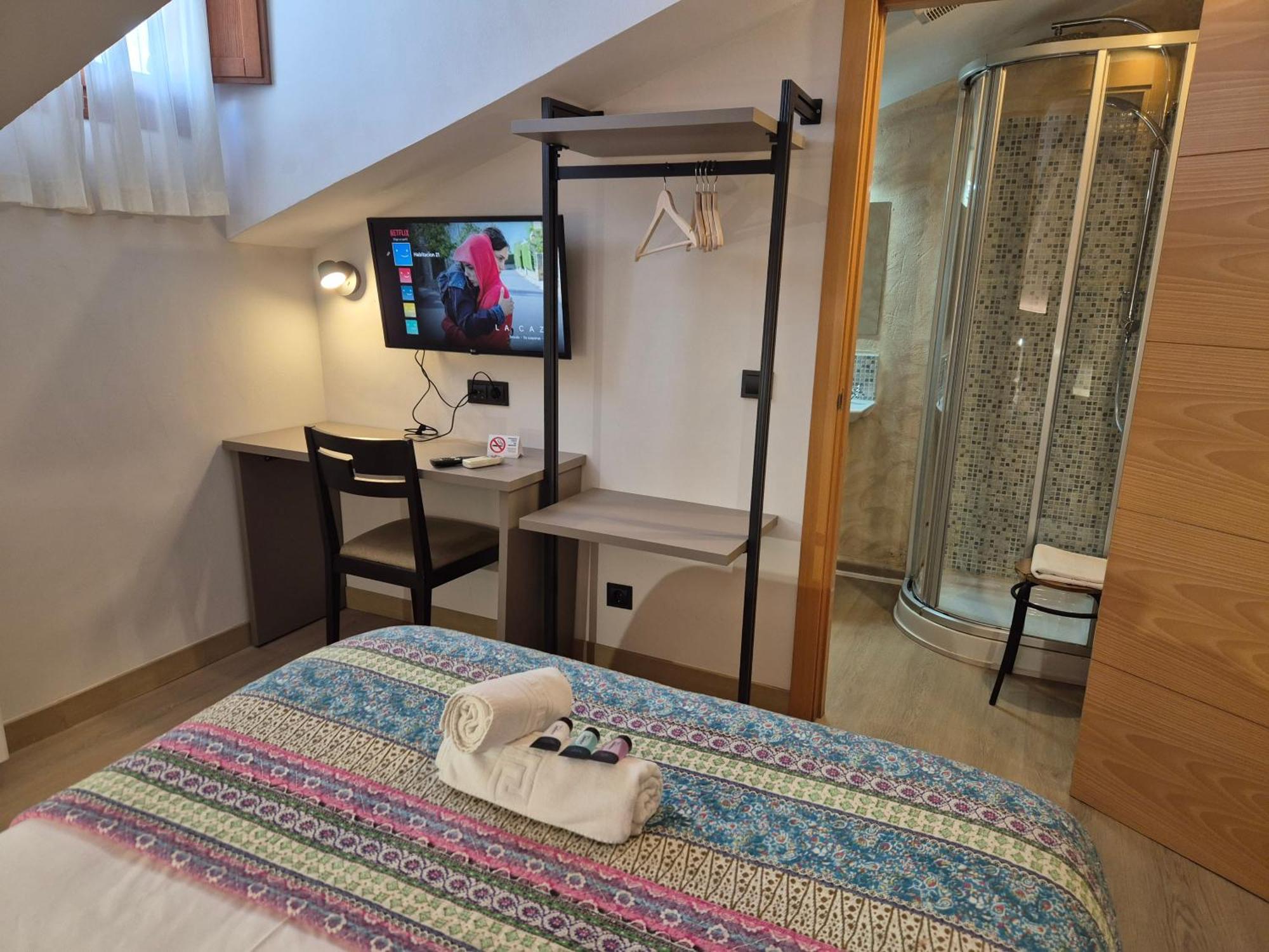Hostal Bavieca Medinaceli Eksteriør billede