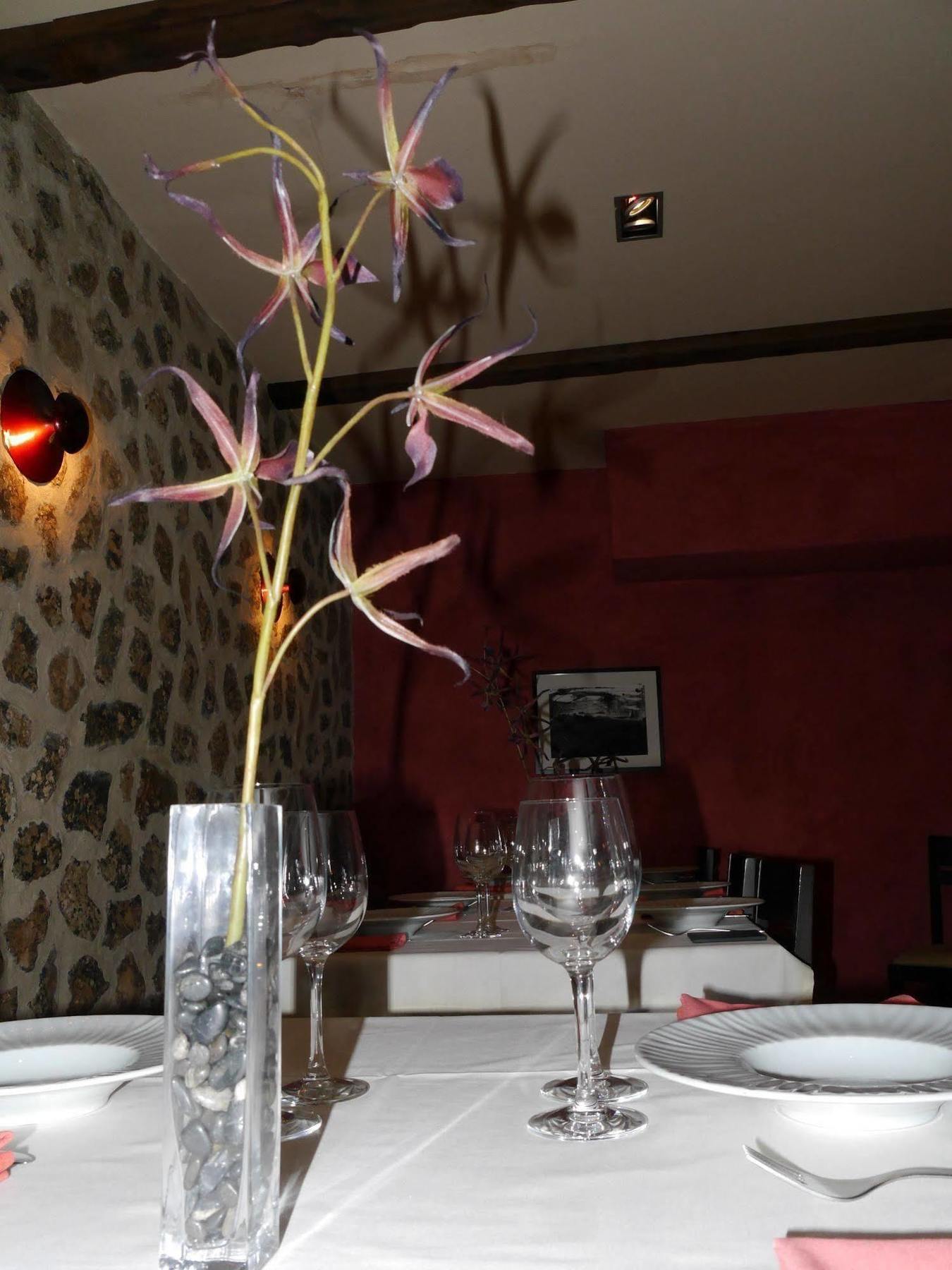 Hostal Bavieca Medinaceli Eksteriør billede